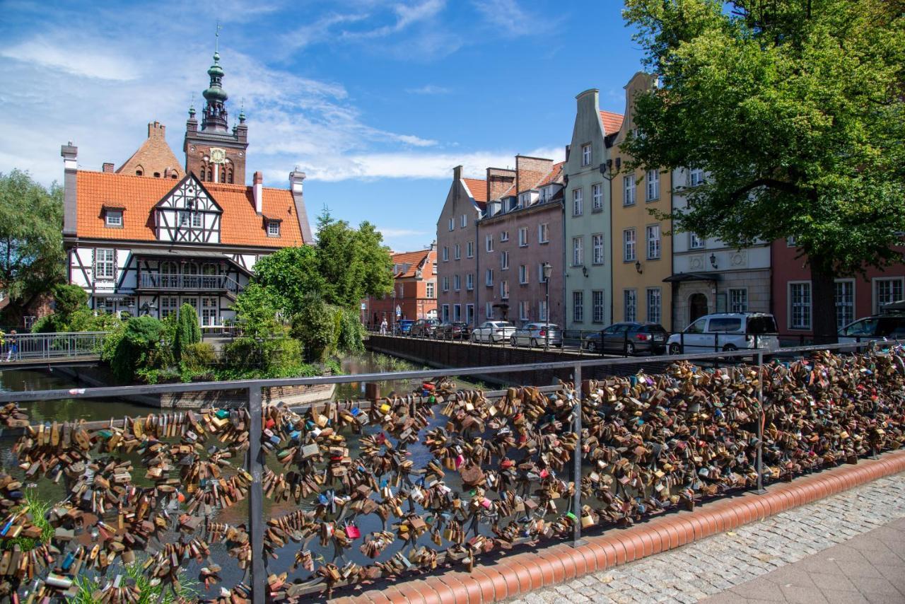 Maya'S Flats & Resorts 60 - Most Milosci Gdańsk Exterior foto
