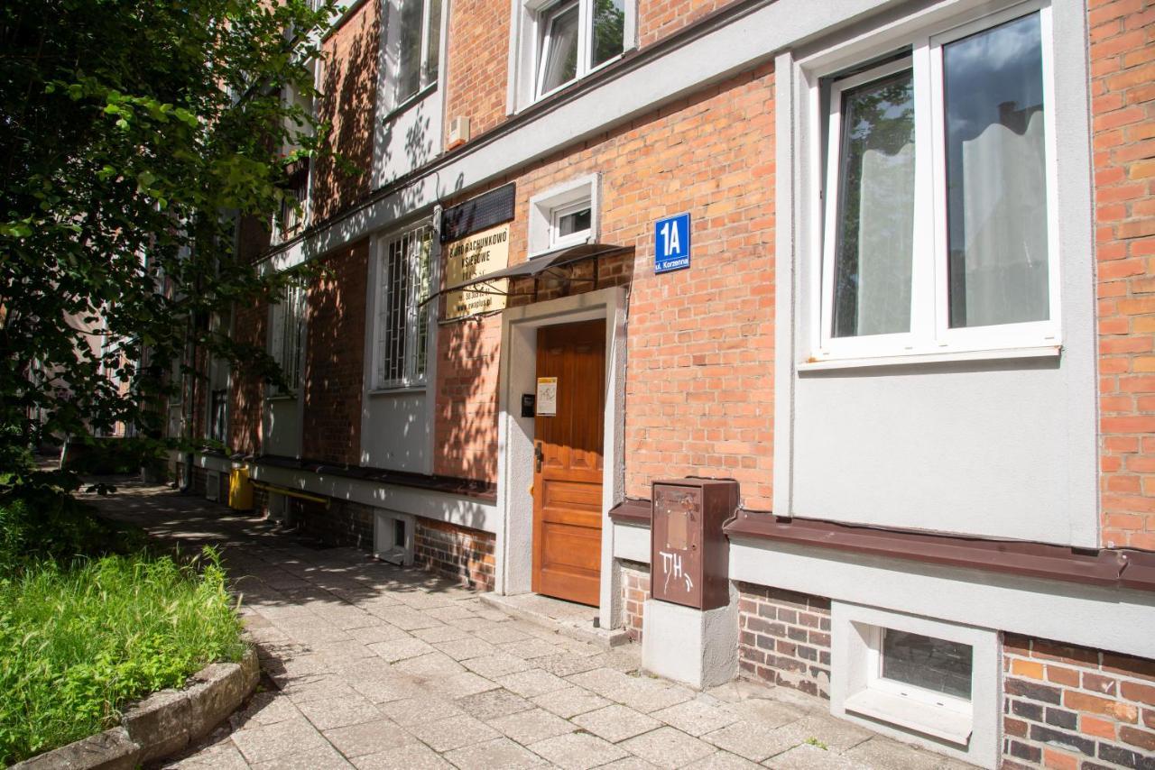 Maya'S Flats & Resorts 60 - Most Milosci Gdańsk Exterior foto