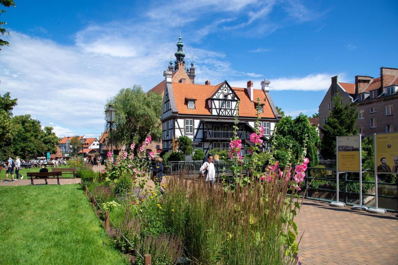 Maya'S Flats & Resorts 60 - Most Milosci Gdańsk Exterior foto